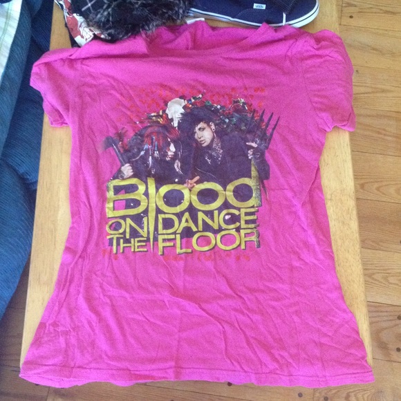 Botdf tee