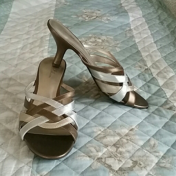 Jaclyn smith strappy sandel heels