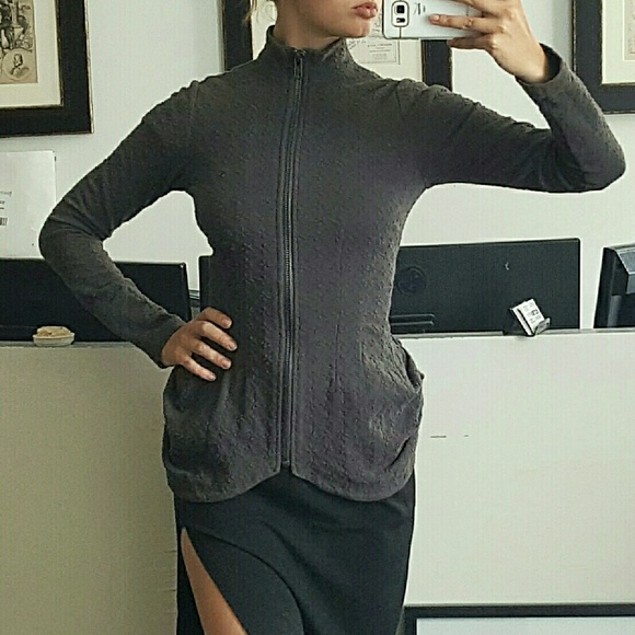 Jacket - Picture 3 of 4