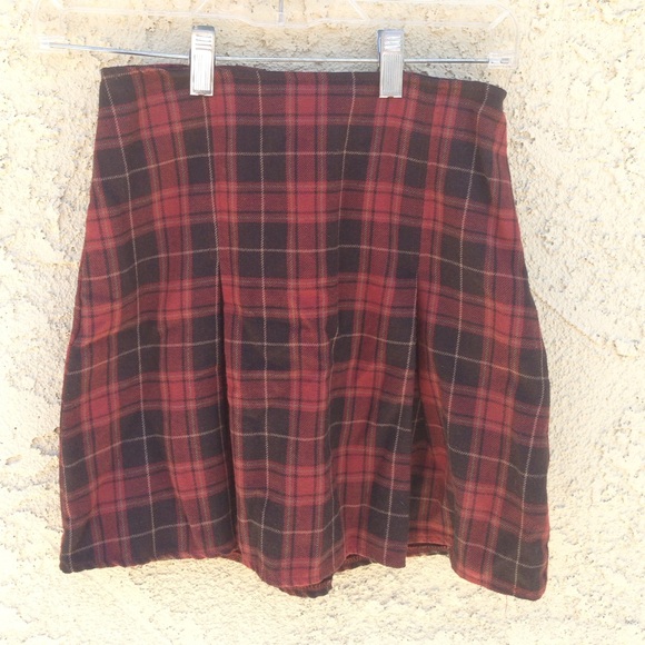 brandy Melville plaid skirt