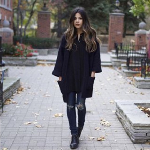 Sweater - Picture 2 of 2