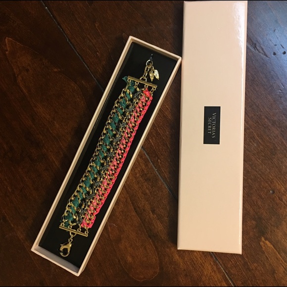 ❌❌❌SOLD ❌❌❌NWT Victoria Secret Angel Bracelet