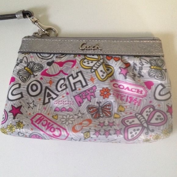 Used coach wristlet