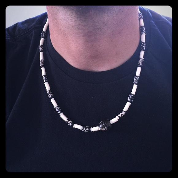 Men's tribal beaded necklace B1952 nwt
