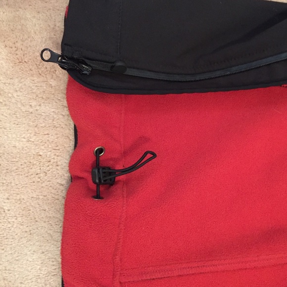 Weatherproof jacket - Picture 3 of 4