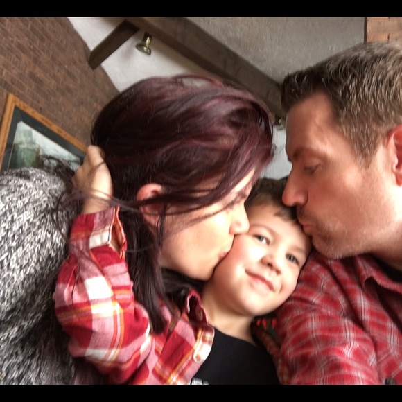 Meet your Posher, Marcy - Picture 2 of 3