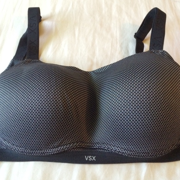 Victoria's Secret sports bra 36 C