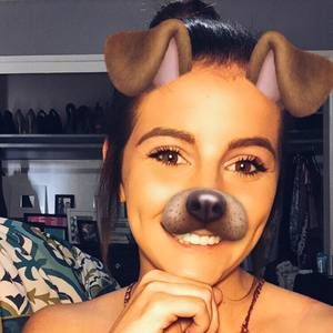 Meet your Posher, Bristyn