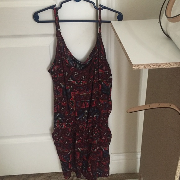 romper - Picture 1 of 1