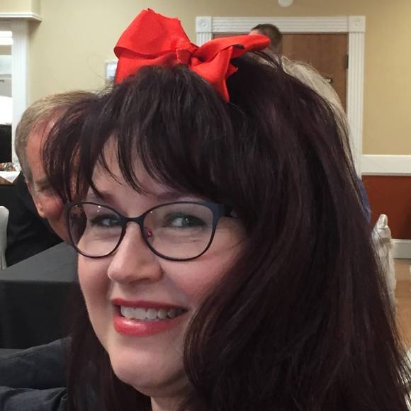 Meet your Posher, Shay