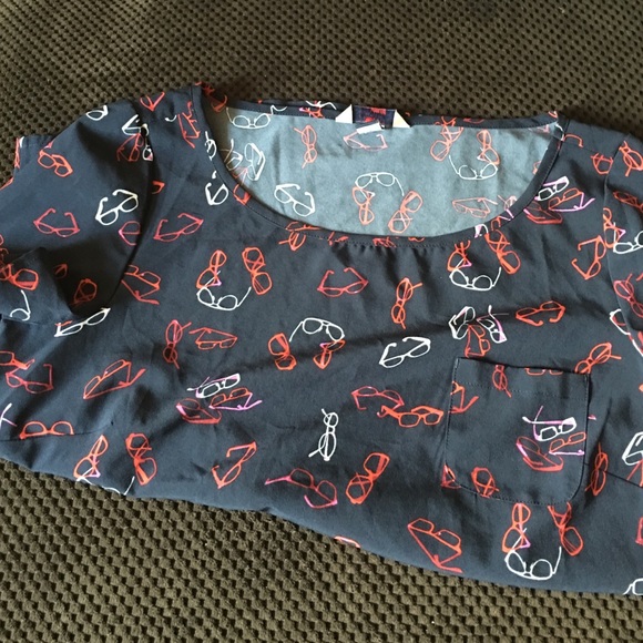 Eyeglass blouse