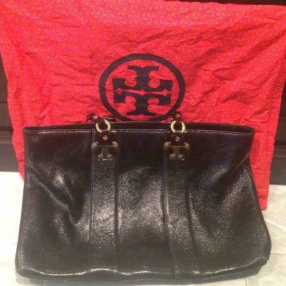Tory Burch AUTHENTIC BLACK SHOULDER BAG - Picture 3 of 4