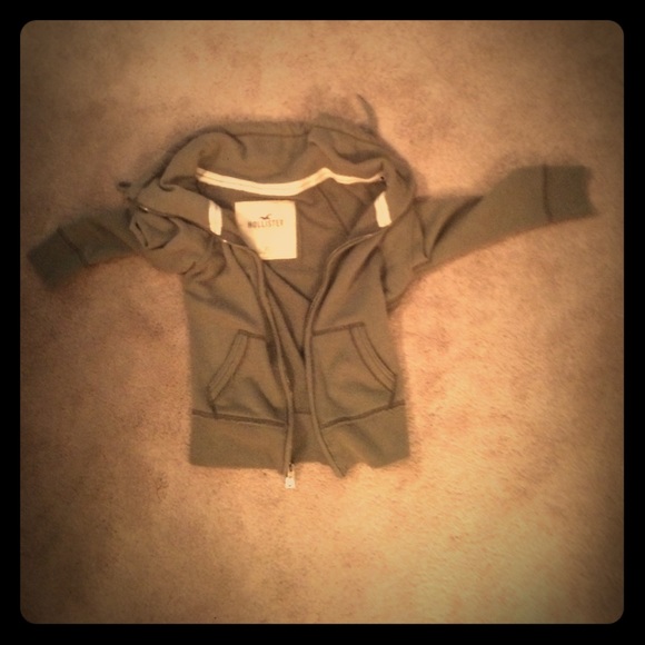 Zip up sweater
