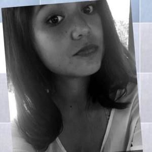 Meet your Posher, Anahi