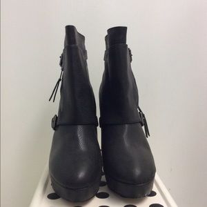 Charles David boots