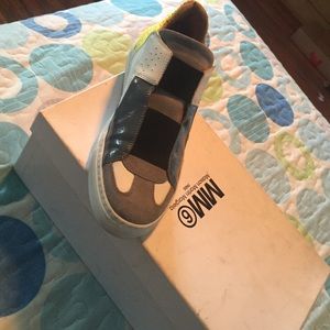 Maison Martin Margelias . Low top, Good Quality