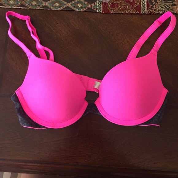 Victoria secret PINK  Push up bra size 32a
