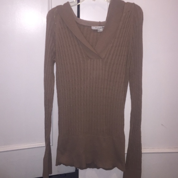 Forever 21 Beige knit light weight sweater