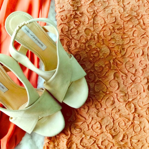 Nude DVF HEELS 🔴MAKE OFFER🔴