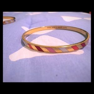 ✨slightly used Kate Spade 'three cheers' bangle ✨