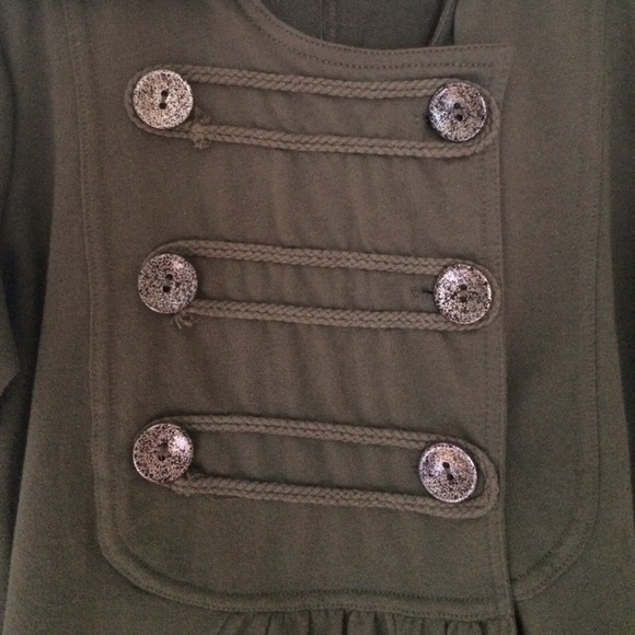 Cute fall jacket - Picture 3 of 3