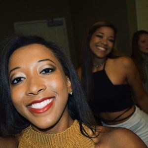 Meet your Posher, Danielle