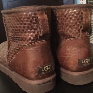 Men's 16 never worn new without tags