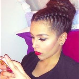 Meet your Posher, Star