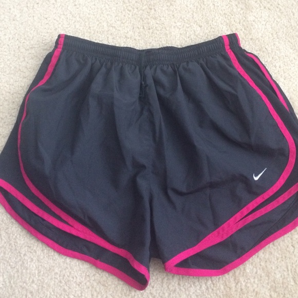 Nike tempo shorts