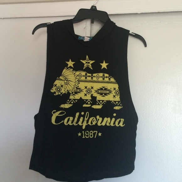 Black hooded muscle tee