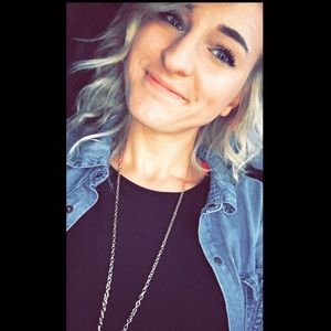 Meet your Posher, Ally