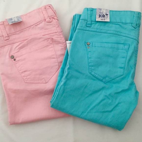 💕Jolt Blue & Pink Denim Capris💕