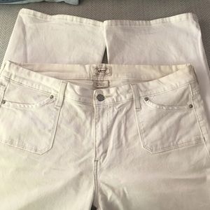 Levi's white jeans