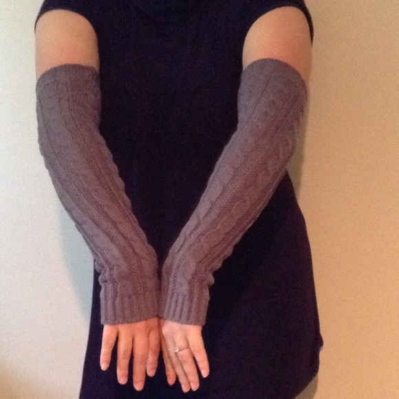 Boutique - Cable knit long arm warmers from Jacquelyns closet on Poshmark