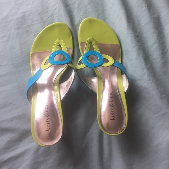 👍🏻😍discounted shipping--Kelly & Katie sandals