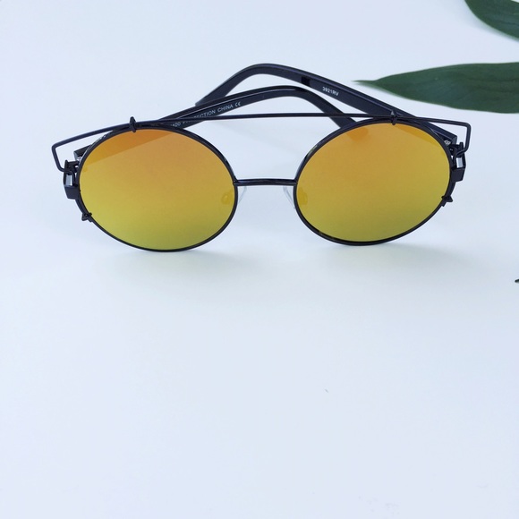 Red Black Mirrored Wire Round Brow Bar Sunglasses - Picture 2 of 4