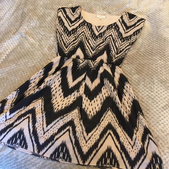 Black and Tan Almost Famous dress