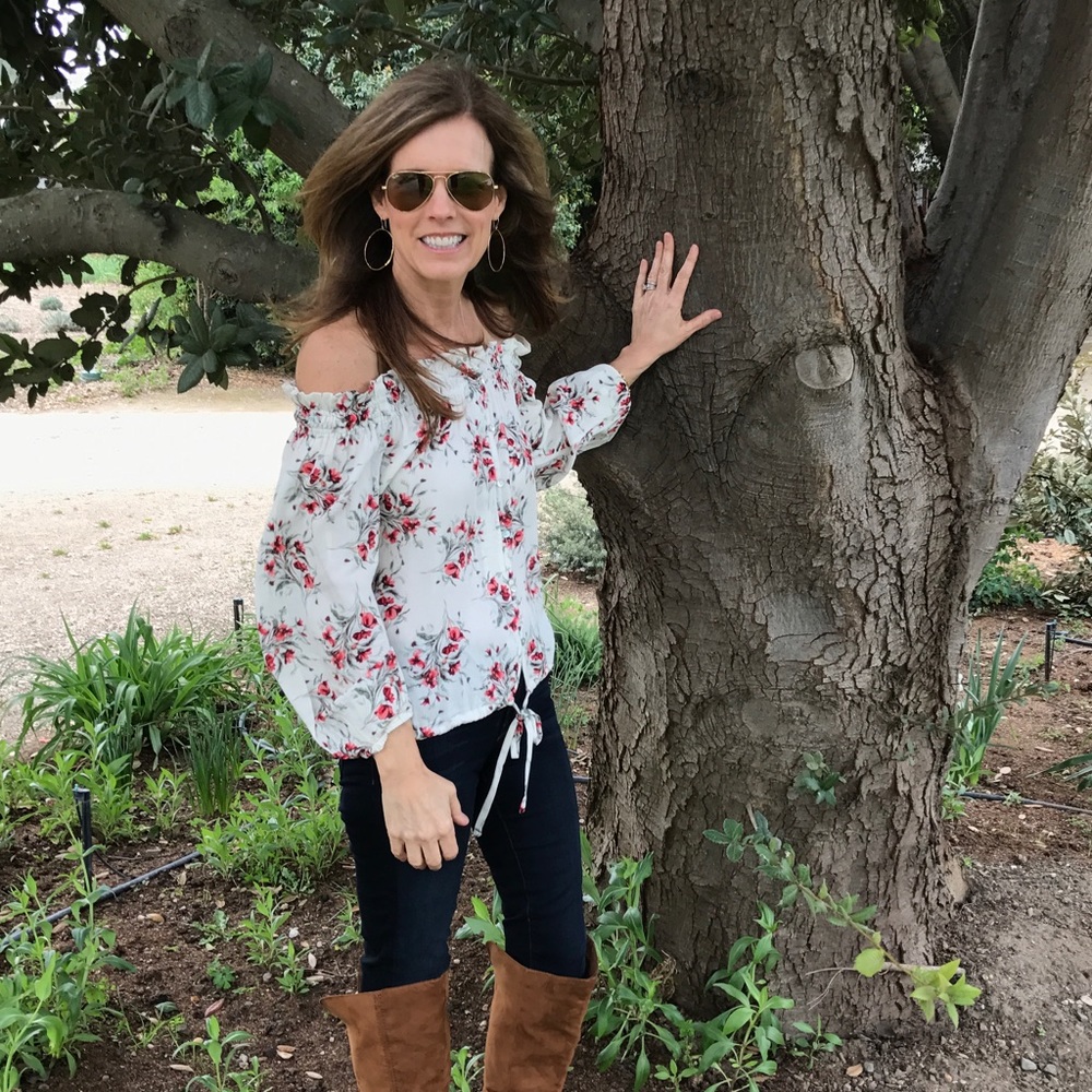 Meet your Posher, Lori