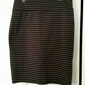 Lularoe Cassie skirt