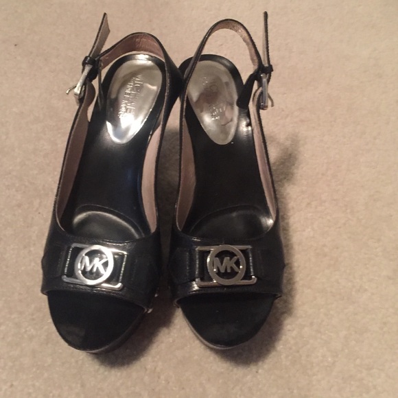 Black Sling back wedges !