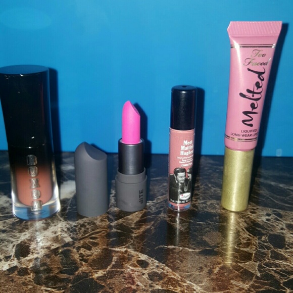 Lippie bundle ??