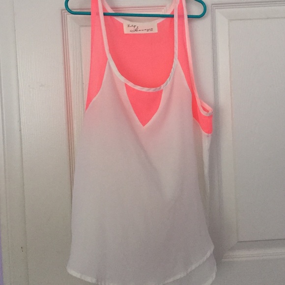 🌟🌟🌟LIKE NEW pink and white tank top