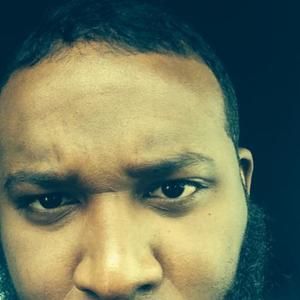 Meet your Posher, Corey