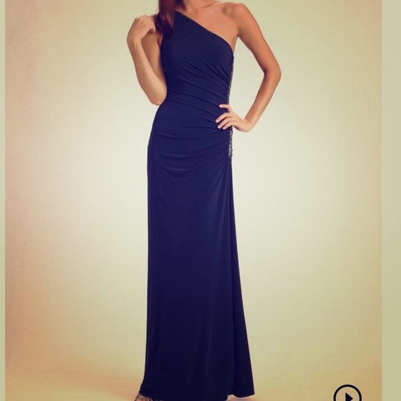 Long one shoulder jersey material dress