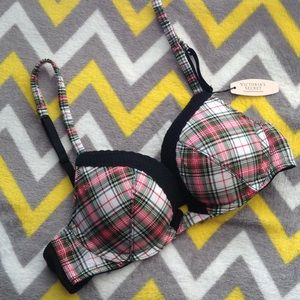 Victoria Secret Red green plaid plunge bra