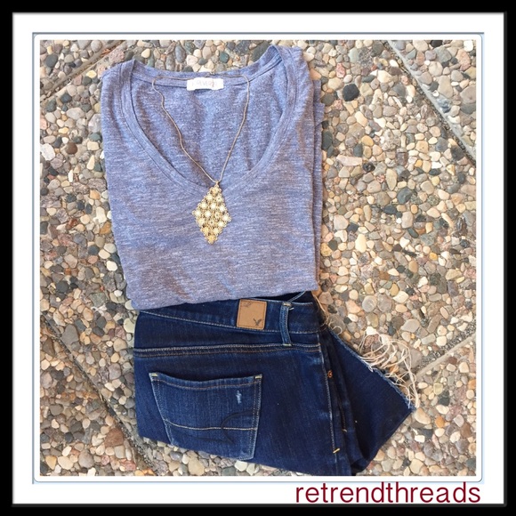 Super soft, long sleeved top! - Picture 2 of 6