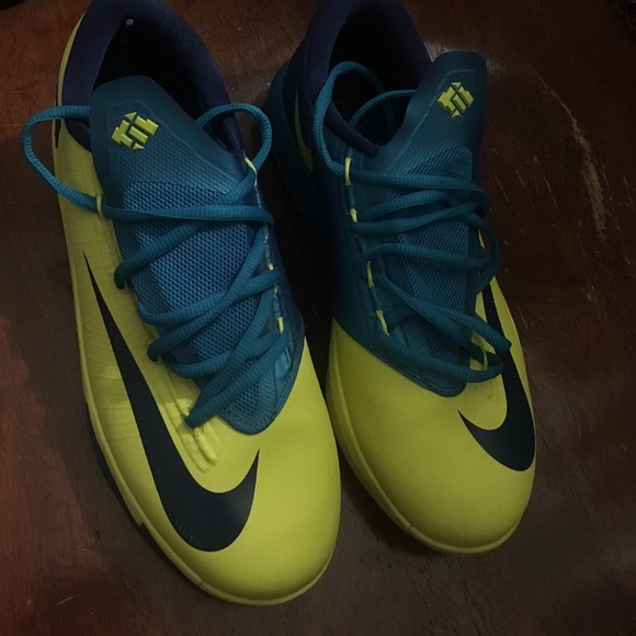 Nike KD - Picture 1 of 4