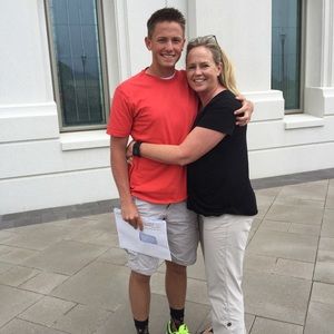 Meet your Posher, Christine