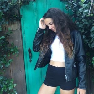 Meet your Posher, Kristina