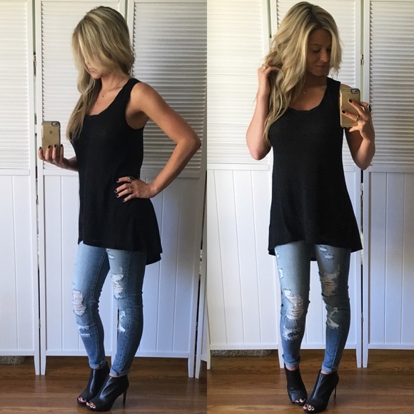 SOLD OUT•Black Swing Tank - Picture 4 of 4